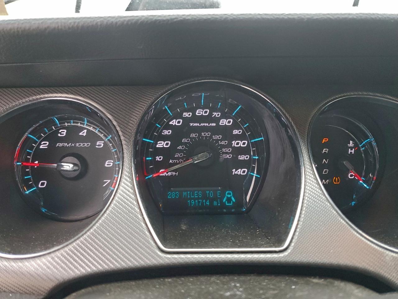 2012 FORD TAURUS SHO photo 9