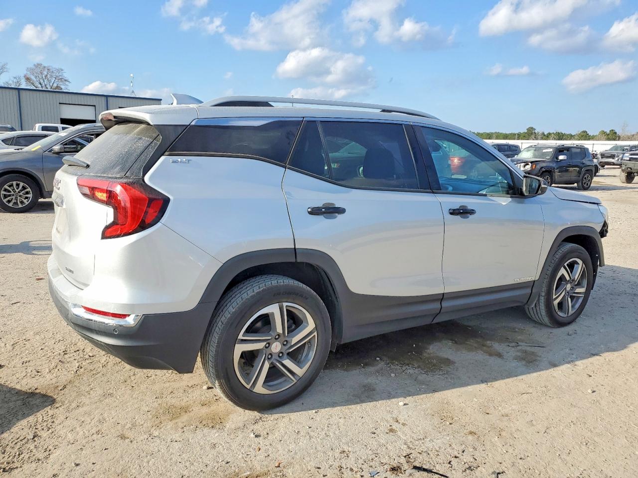 2019 GMC TERRAIN SLT photo 7