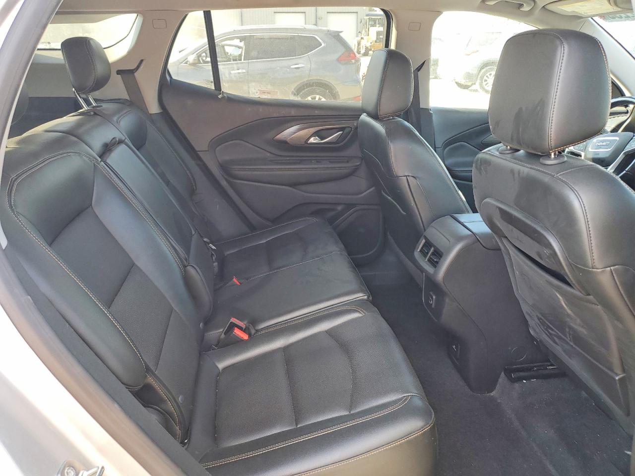 2019 GMC TERRAIN SLT photo 31