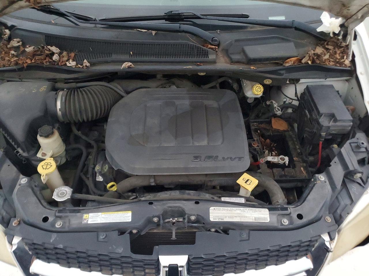 2011 DODGE GRAND CARAVAN C/V photo 23