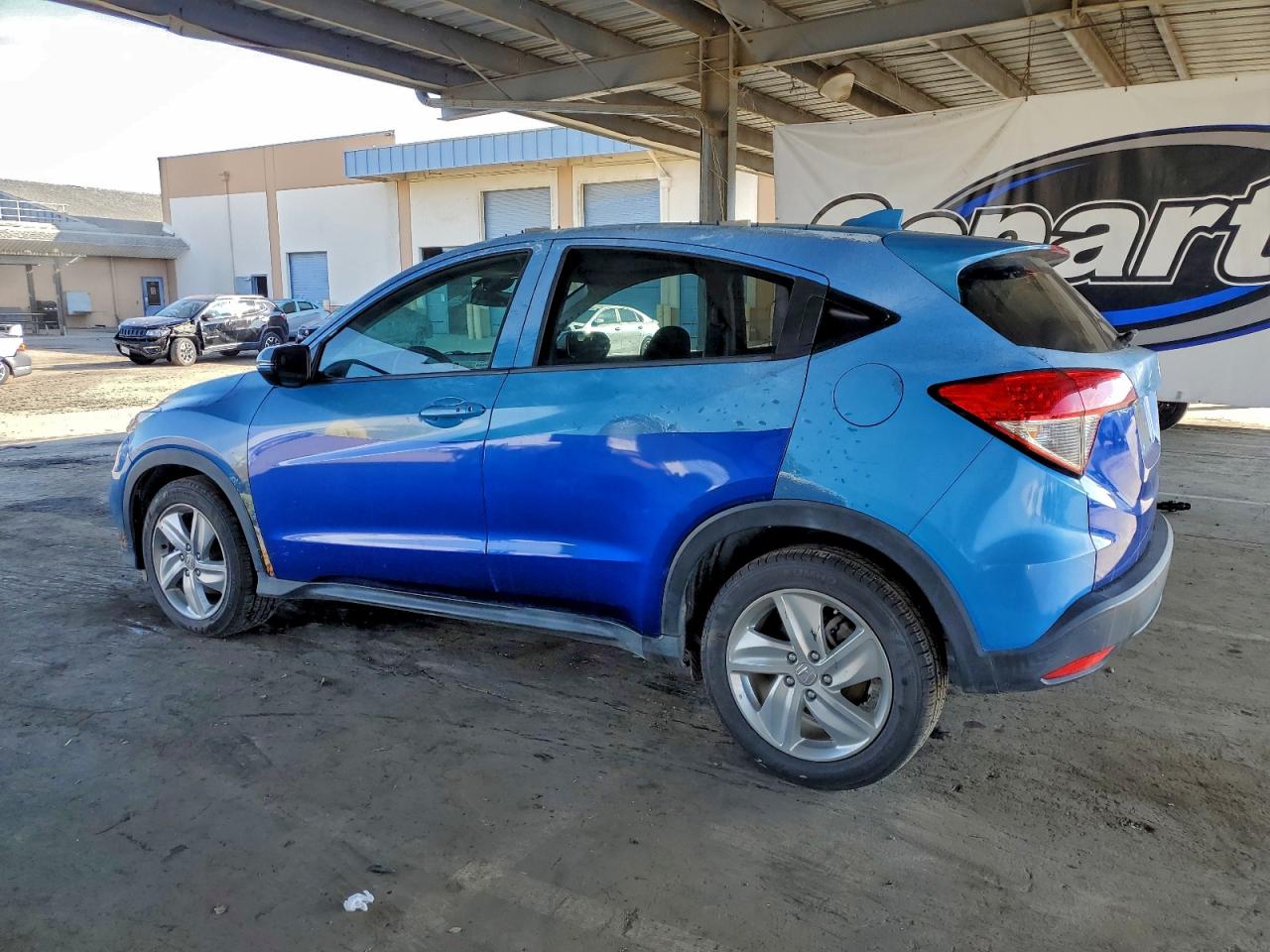 2019 HONDA HR-V EX photo 2