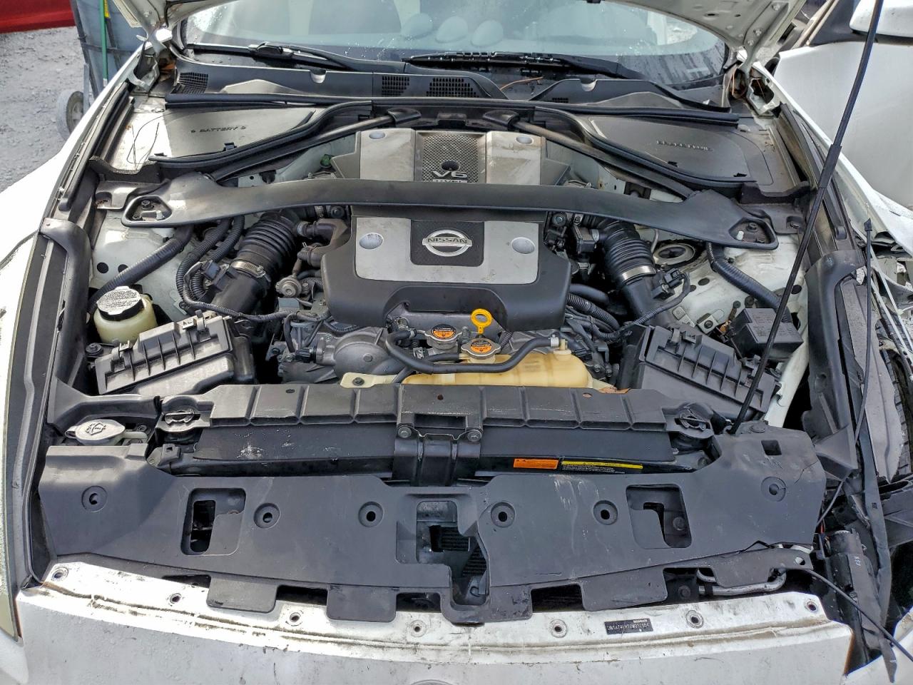 2016 NISSAN 370Z BASE photo 31
