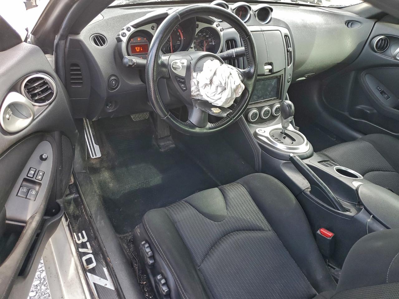 2016 NISSAN 370Z BASE photo 22