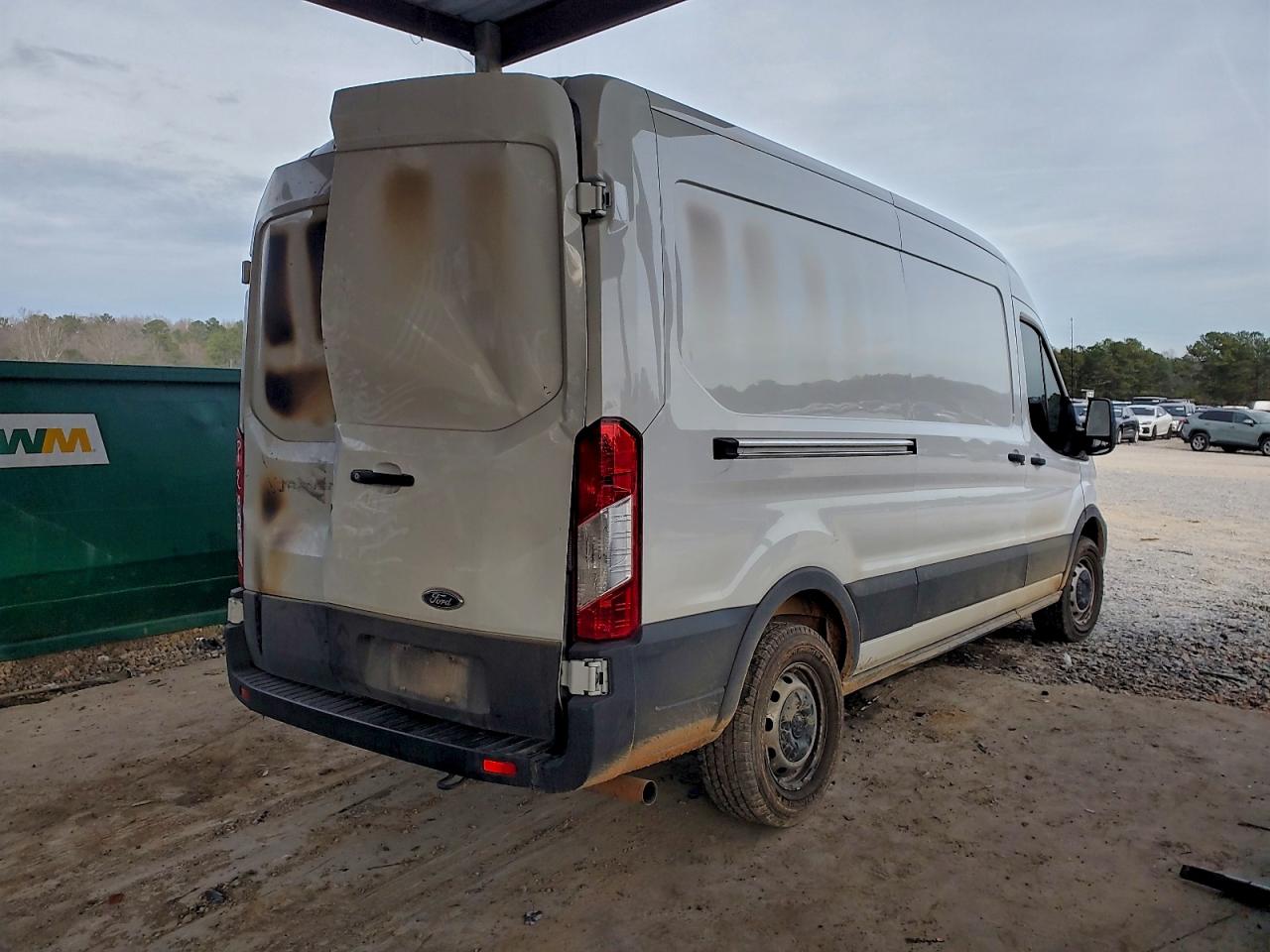 2025 FORD TRANSIT T-250 photo 5