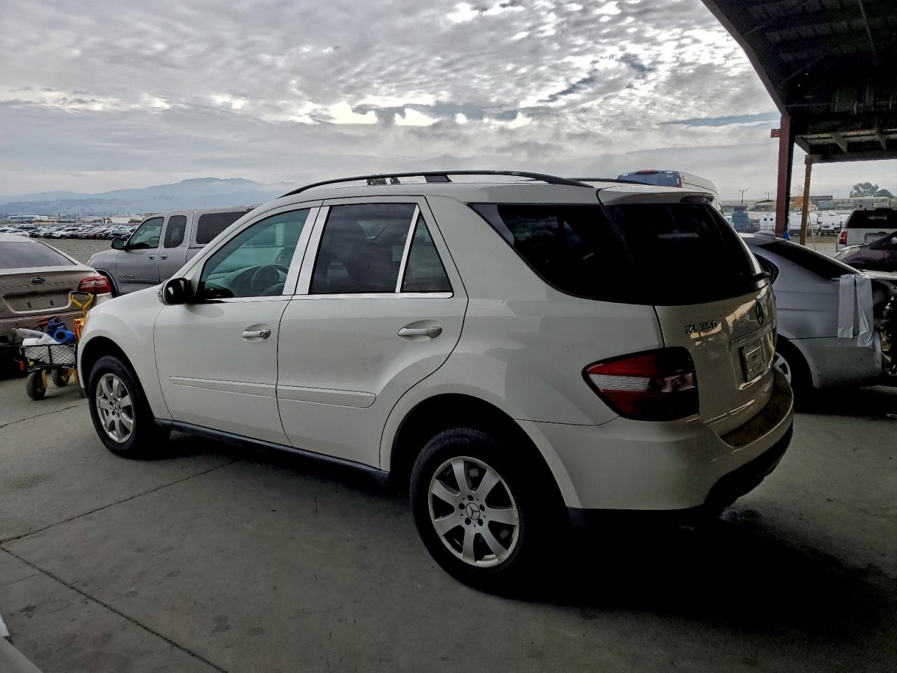 2007 MERCEDES-BENZ ML 350 photo 2