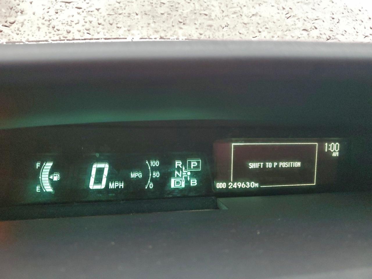 2010 TOYOTA PRIUS photo 9