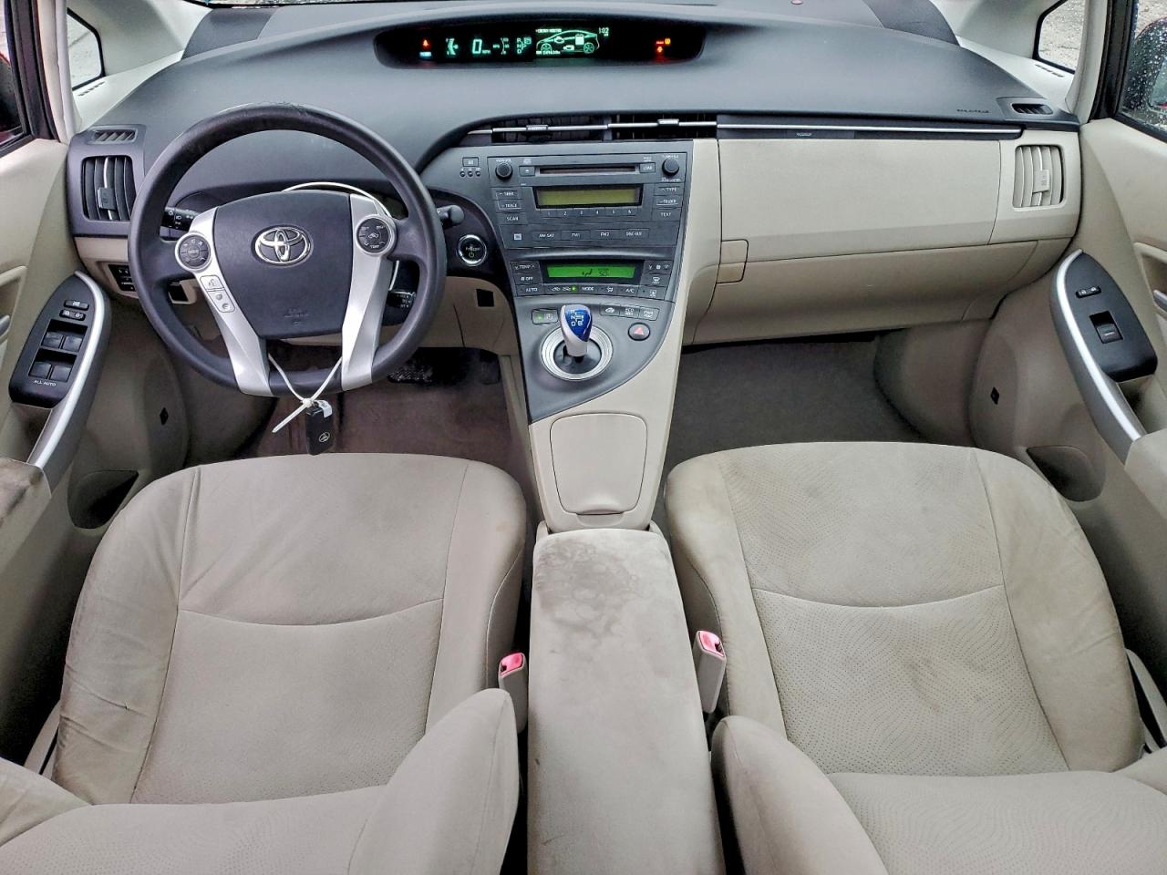 2010 TOYOTA PRIUS photo 8