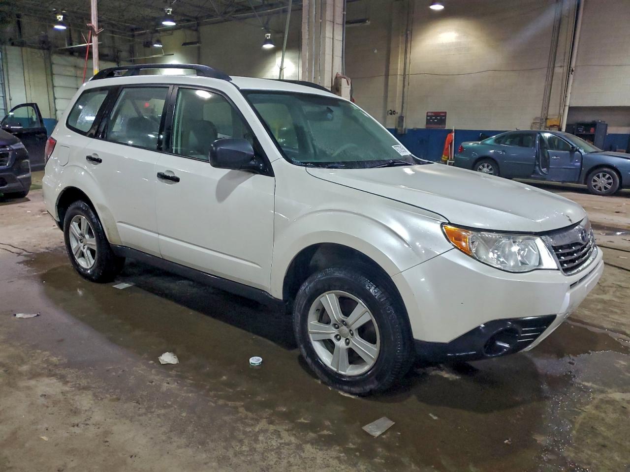 2010 SUBARU FORESTER XS photo 7