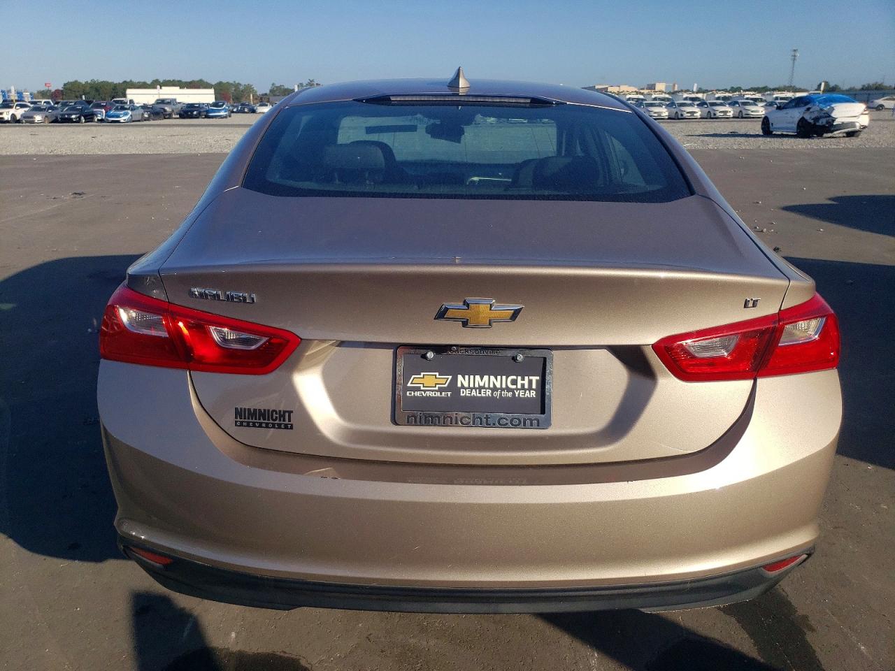 2023 CHEVROLET MALIBU LT photo 11