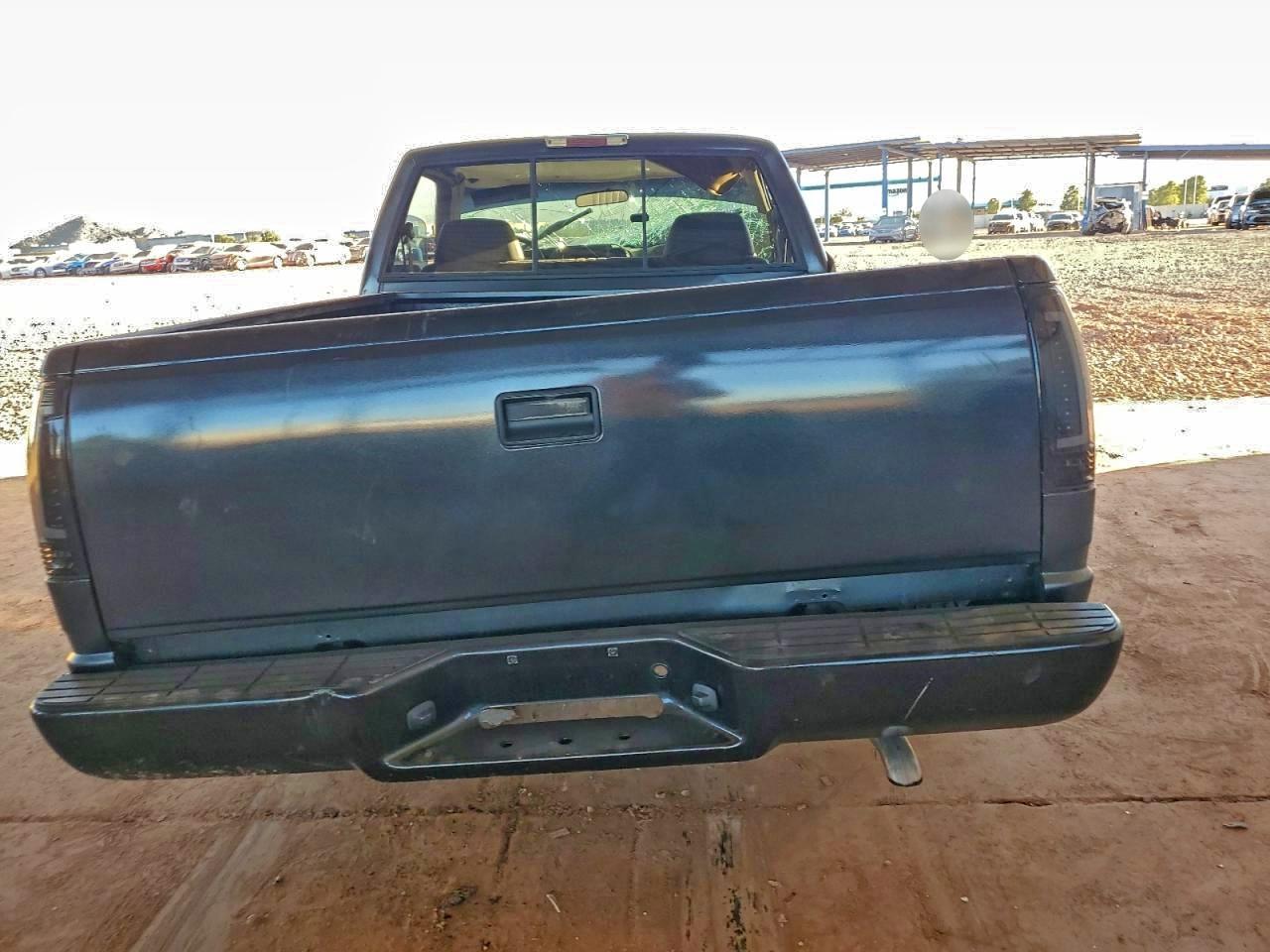 1997 CHEVROLET GMT-400 C1500 photo 11