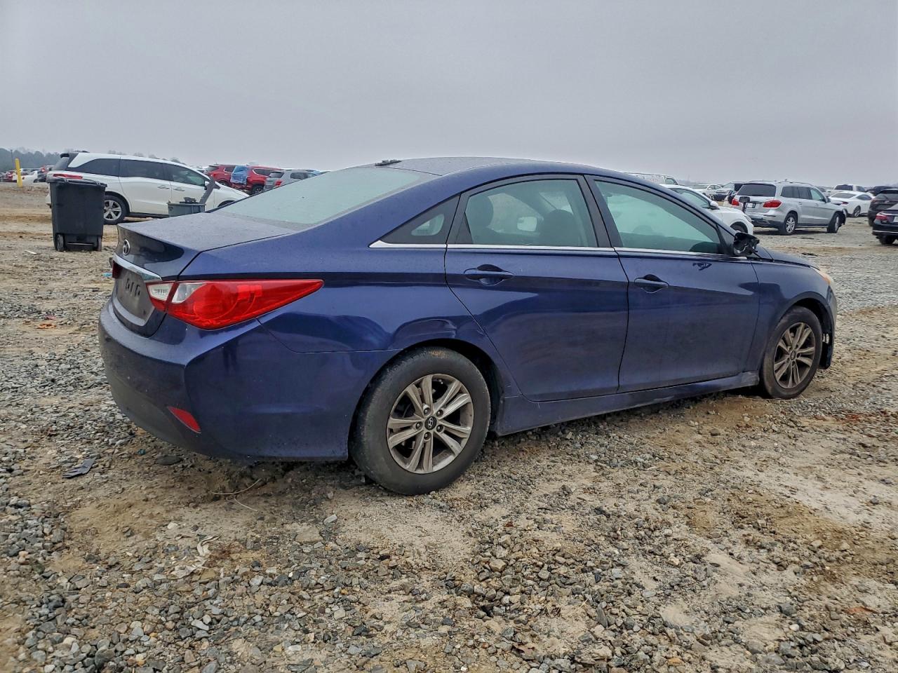 2014 HYUNDAI SONATA GLS photo 5