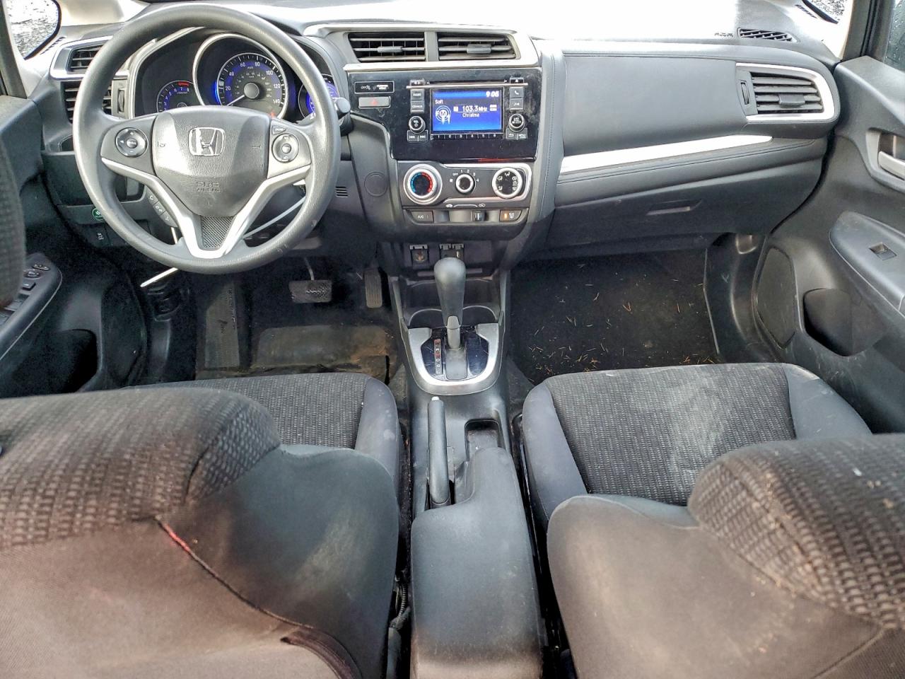 2015 HONDA FIT LX photo 22