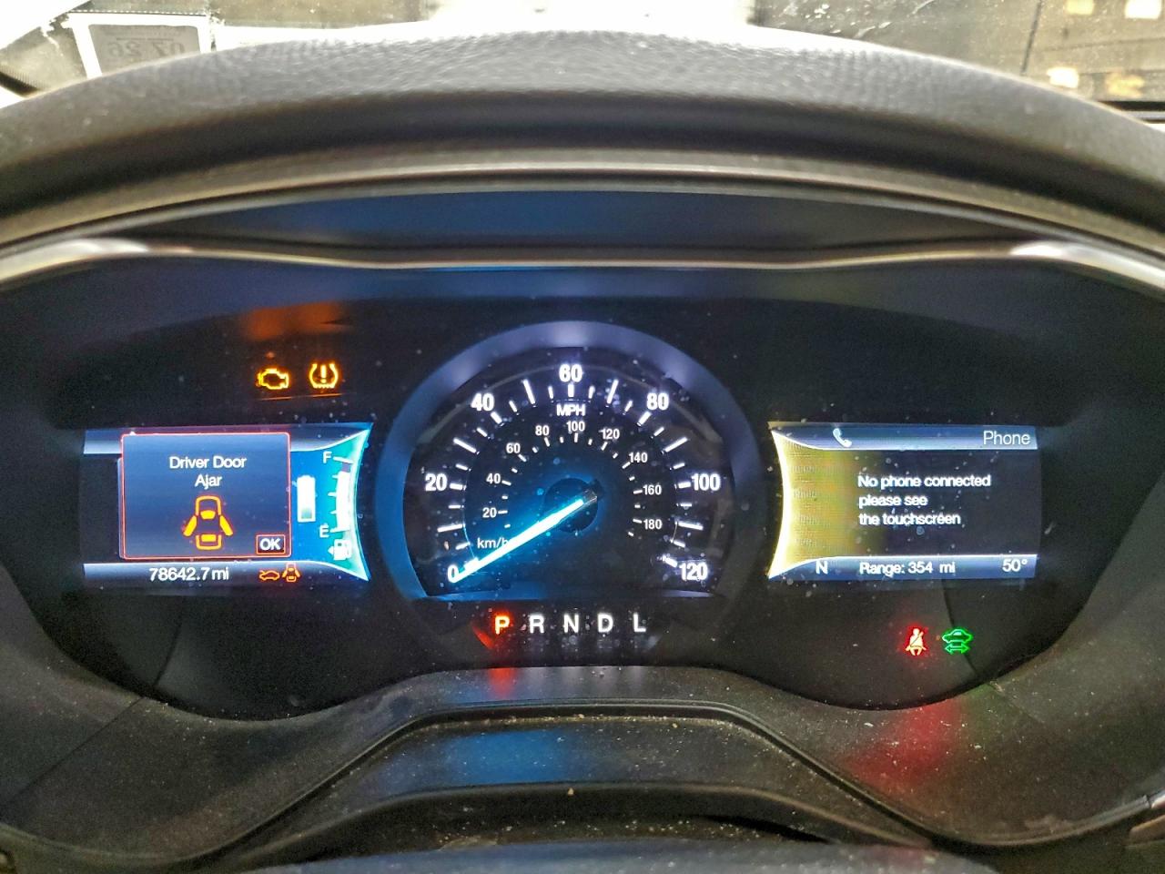 2019 FORD FUSION SE photo 17
