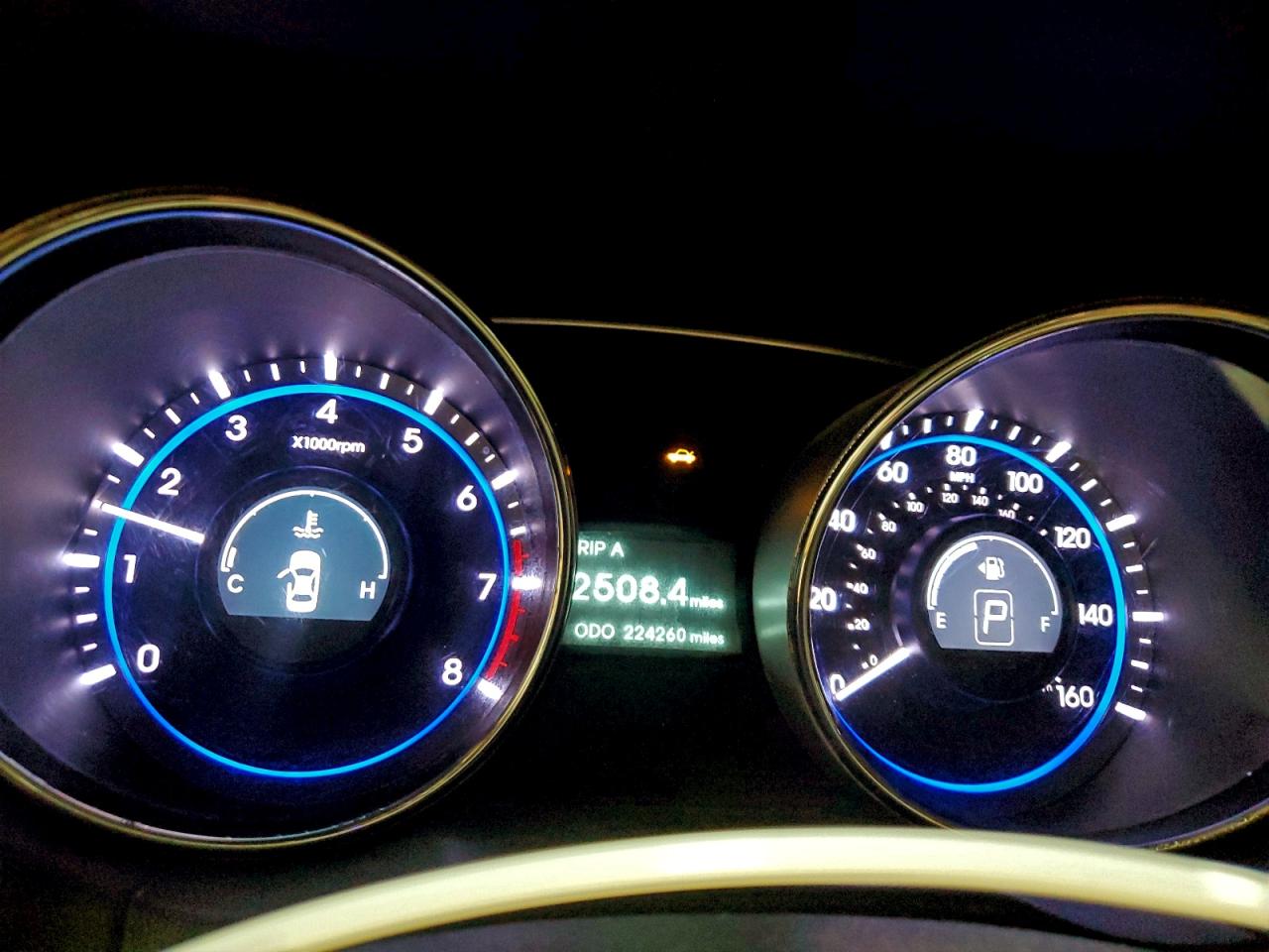 2011 HYUNDAI SONATA GLS photo 33