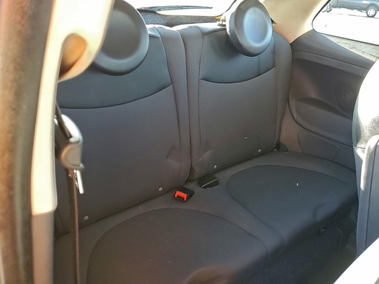 2013 FIAT 500 POP photo 10