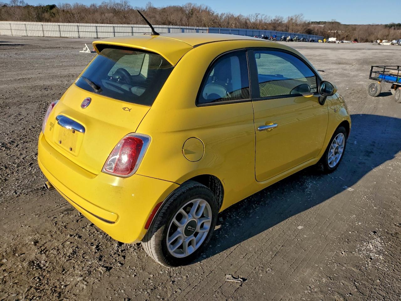 2013 FIAT 500 POP photo 3