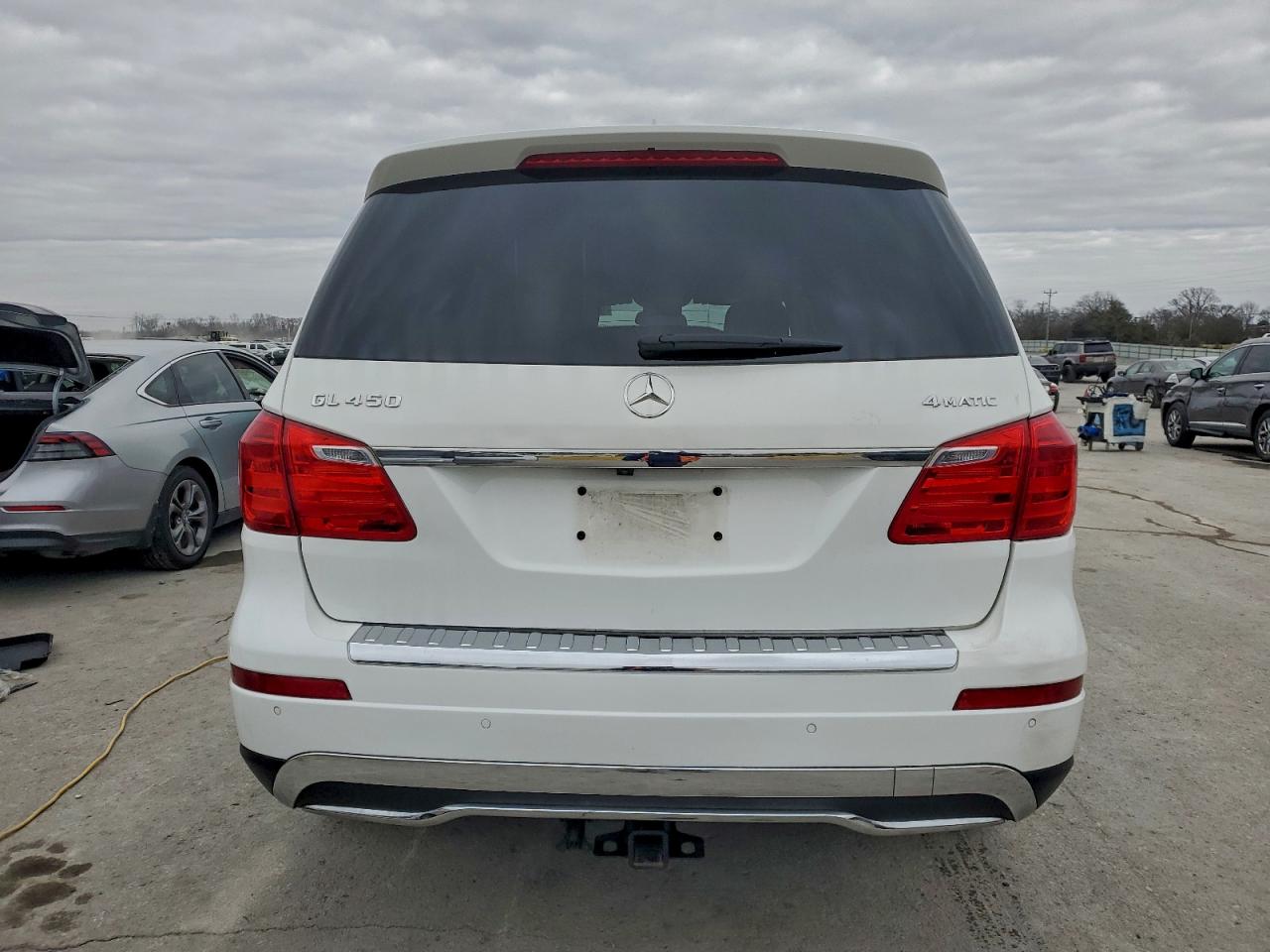 2015 MERCEDES-BENZ GL 450 4MATIC photo 6