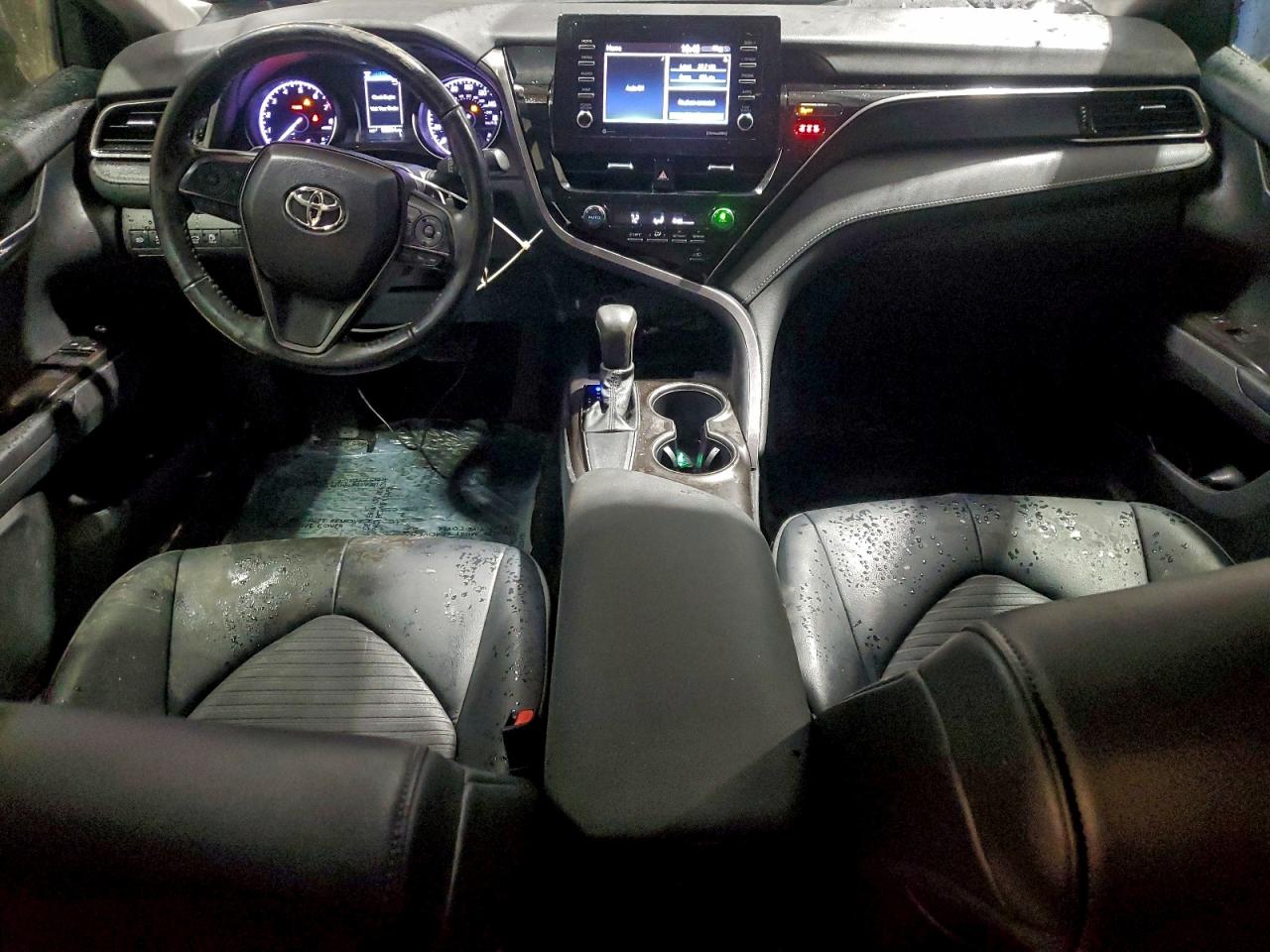 2021 TOYOTA CAMRY SE photo 8