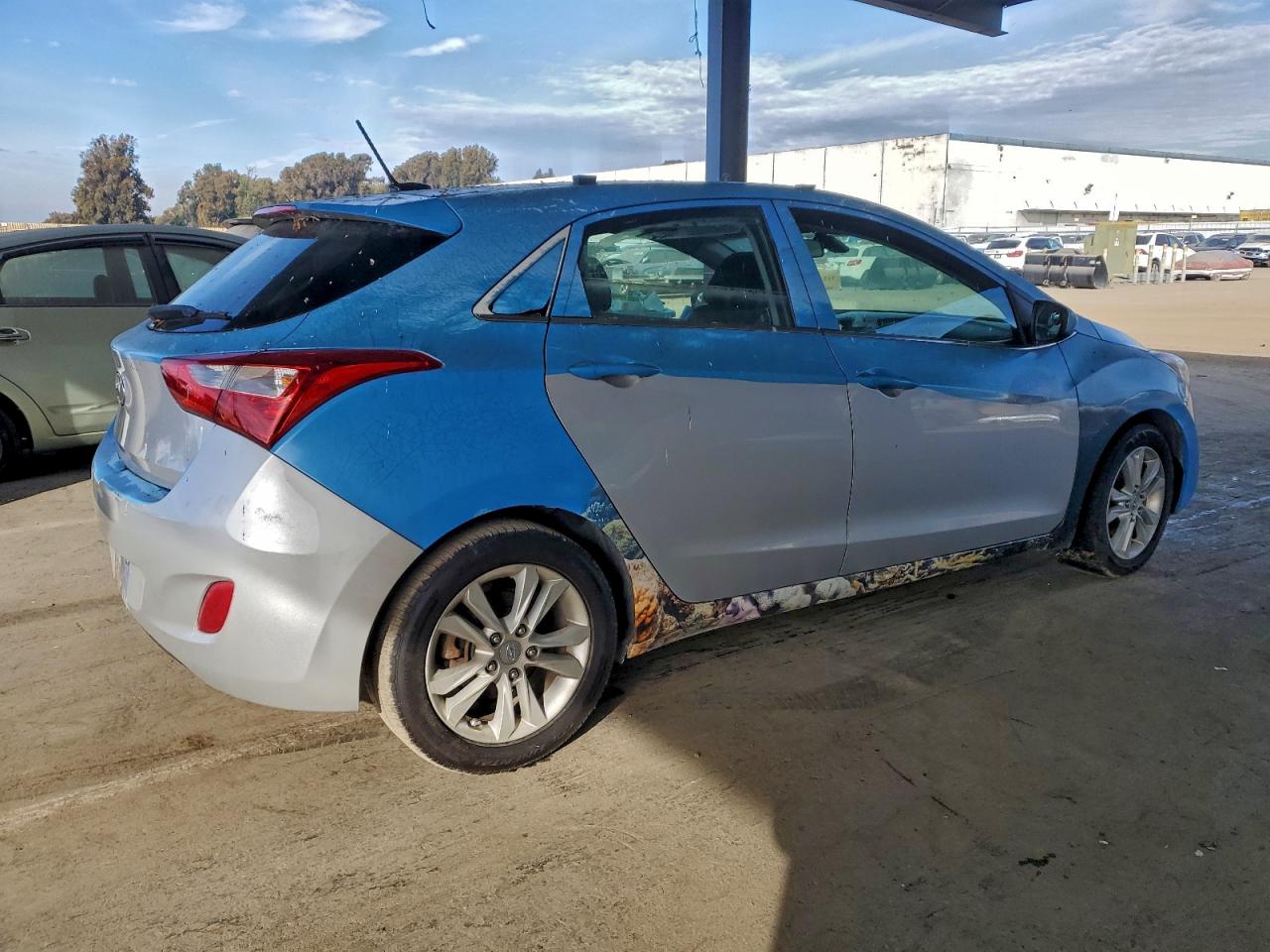 2016 HYUNDAI ELANTRA GT photo 5