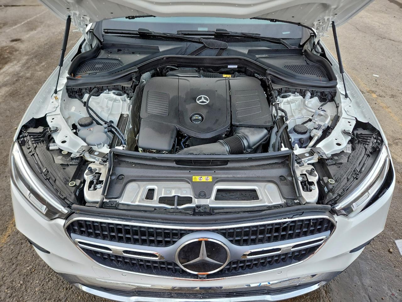 2025 MERCEDES-BENZ GLC 300 4MATIC photo 12