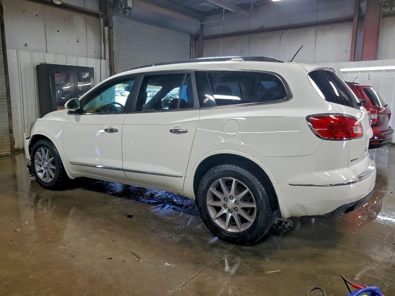 2014 BUICK ENCLAVE photo 2