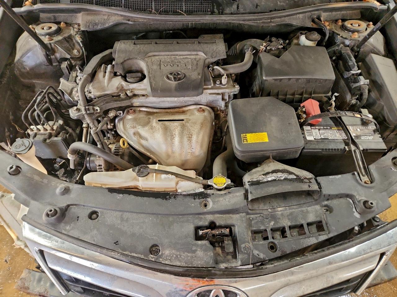2013 TOYOTA CAMRY L photo 11