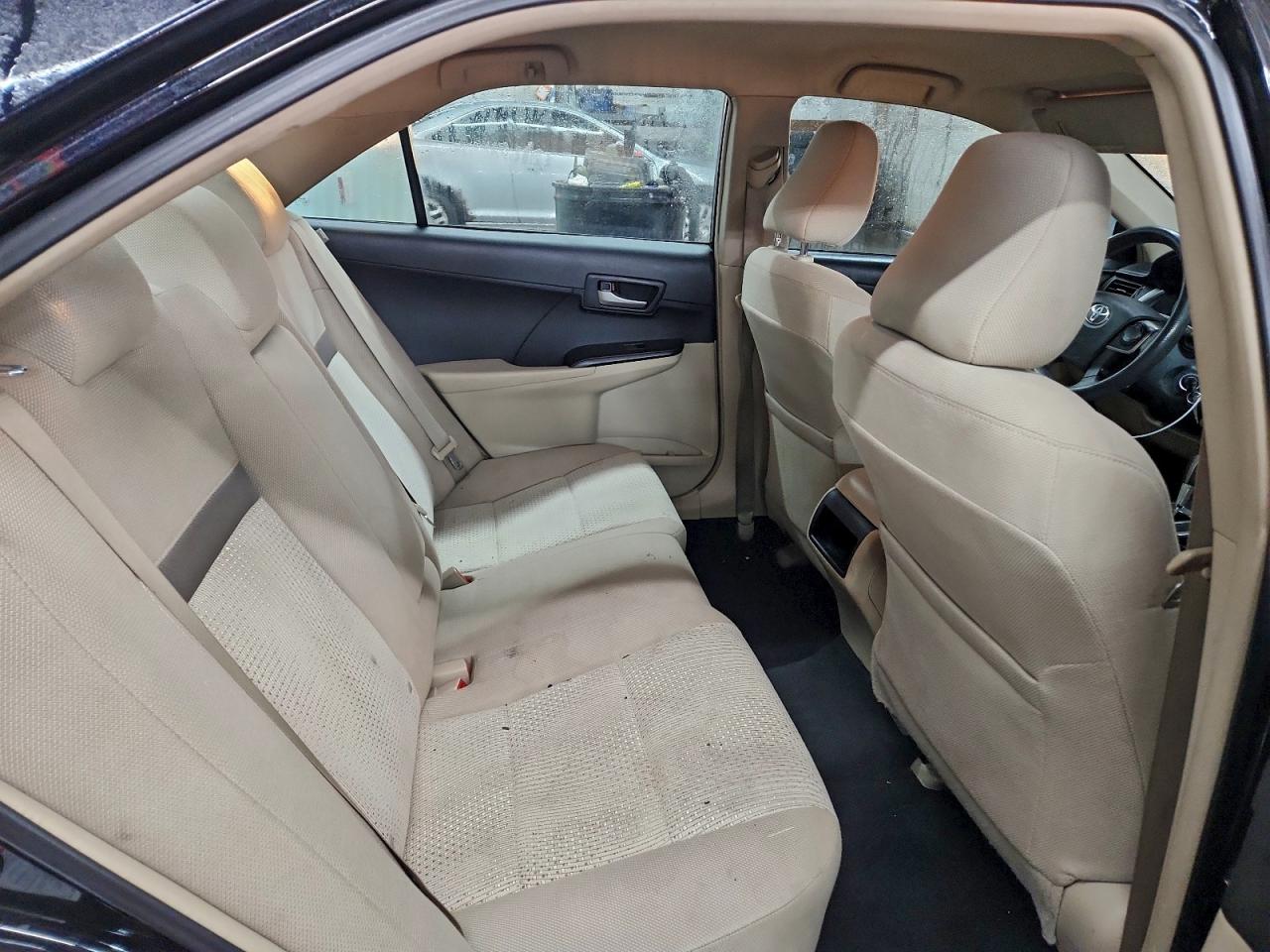 2013 TOYOTA CAMRY L photo 10