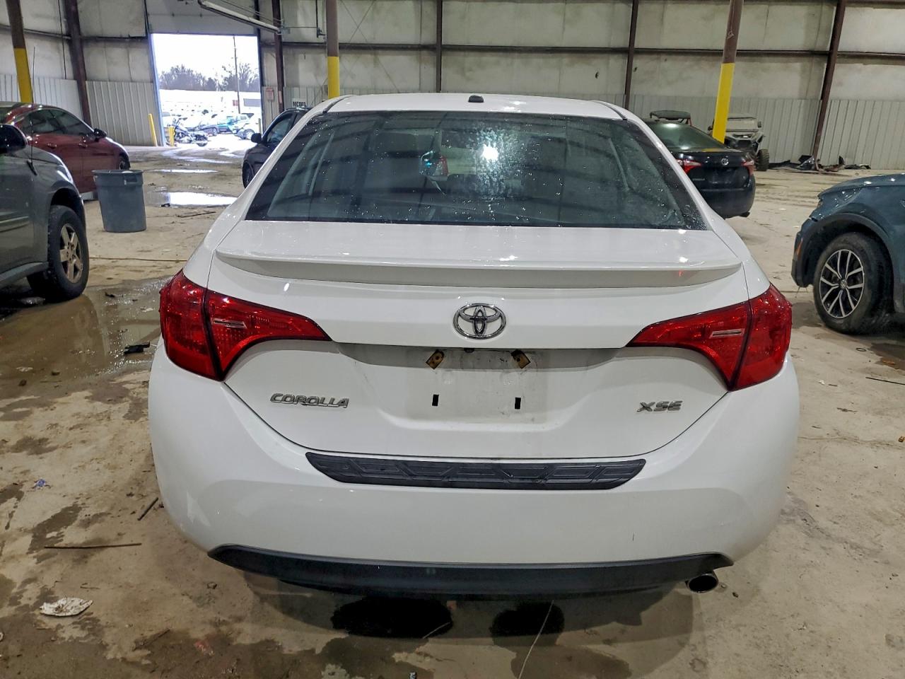 2019 TOYOTA COROLLA XSE photo 6