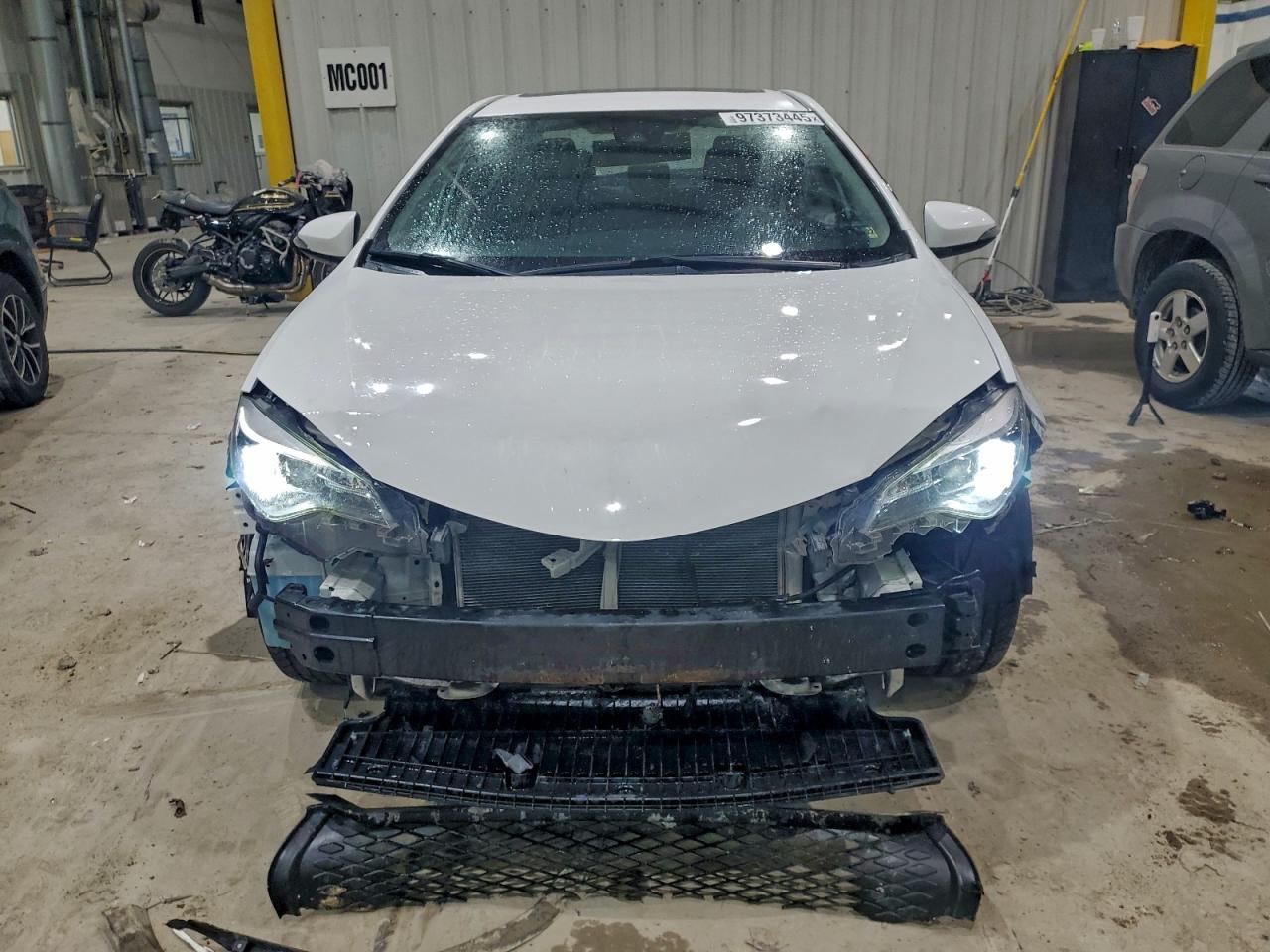 2019 TOYOTA COROLLA XSE photo 5