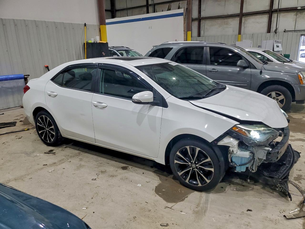 2019 TOYOTA COROLLA XSE photo 4