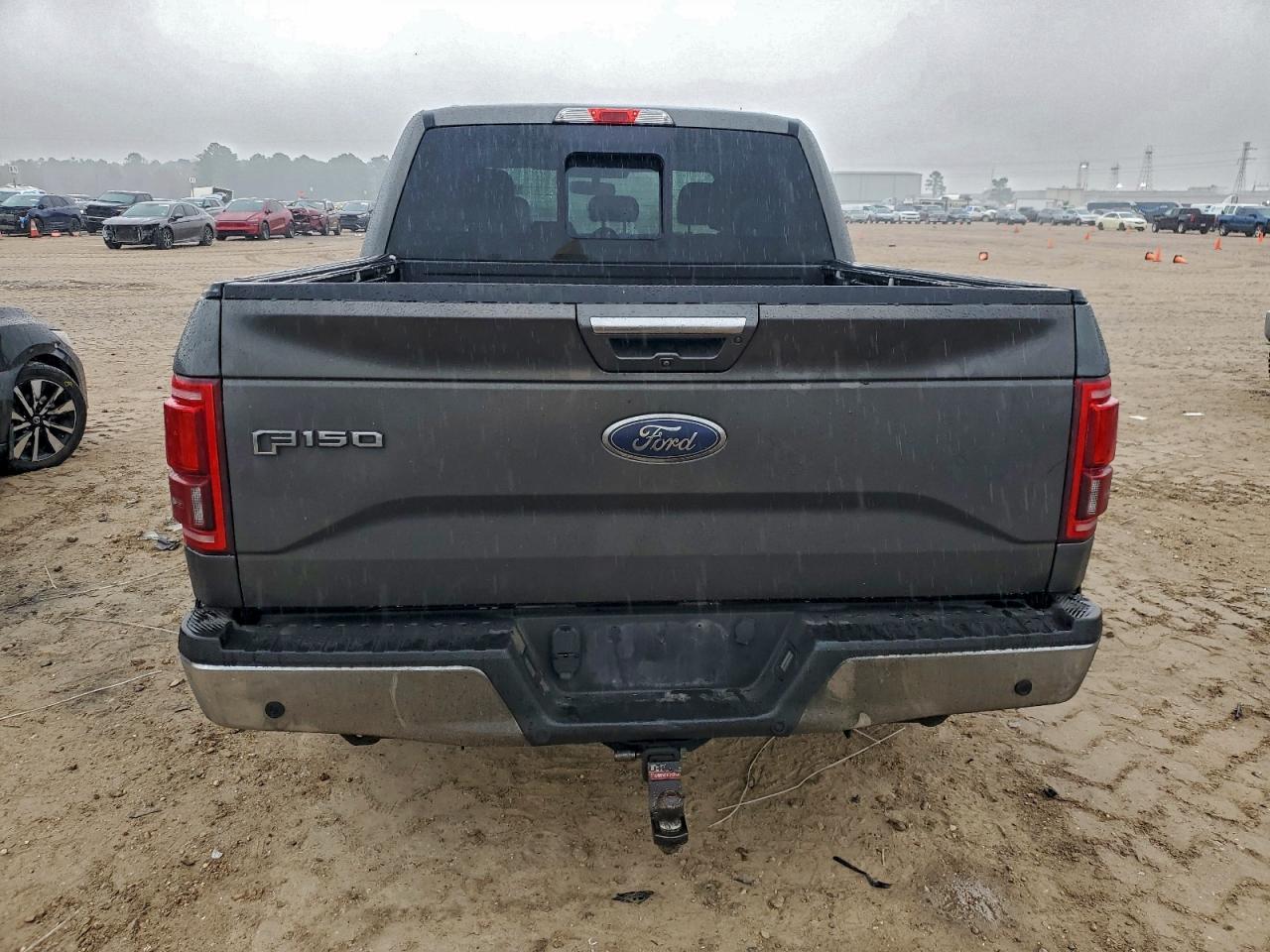 2015 FORD F150 SUPERCREW photo 11