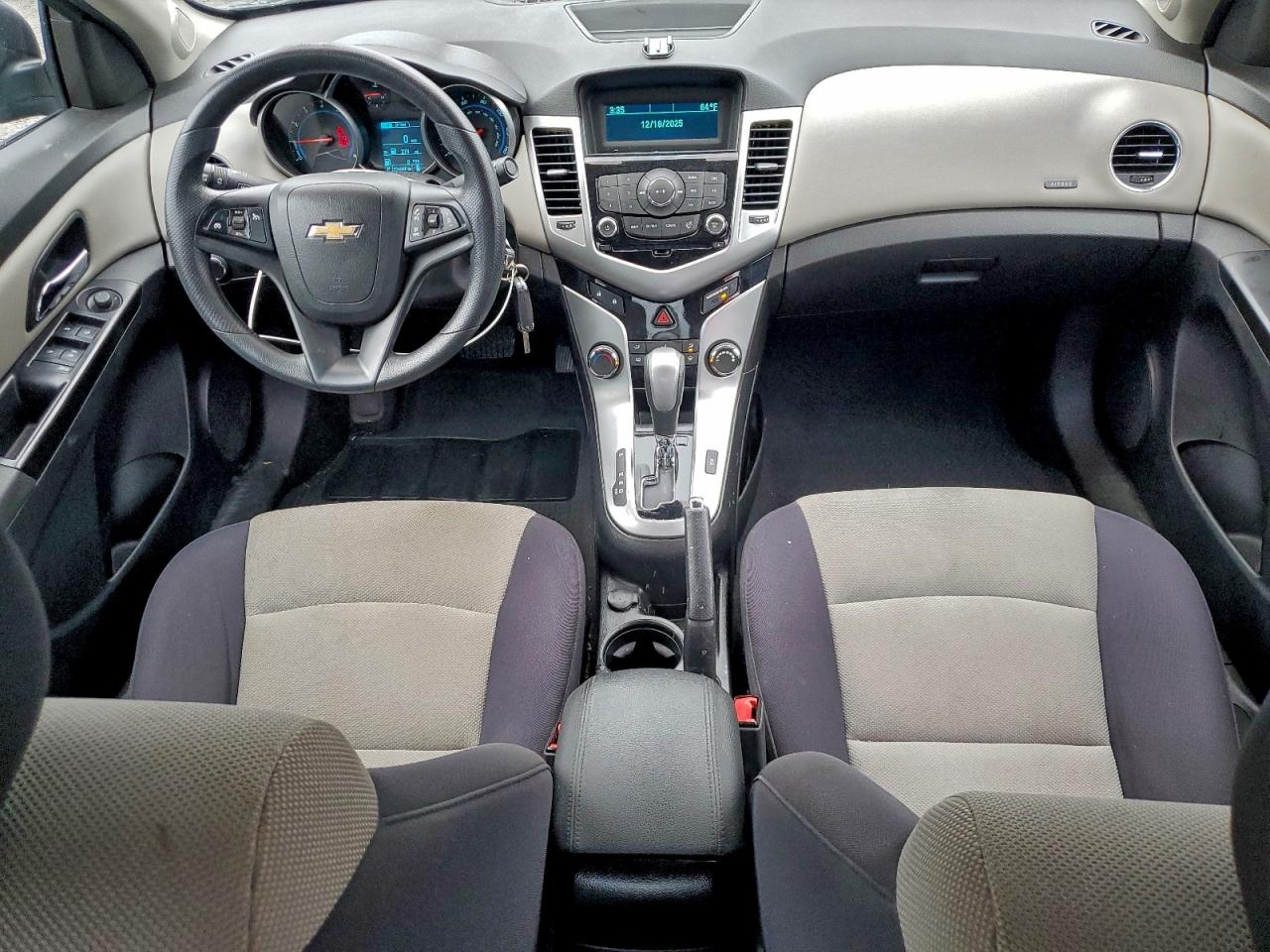 2014 CHEVROLET CRUZE LS photo 15