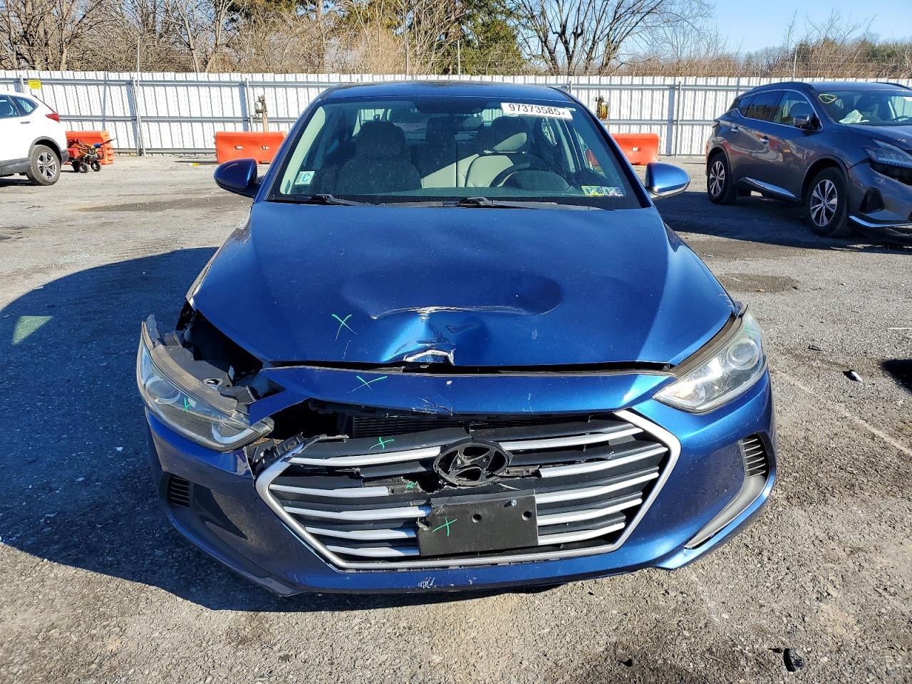 2017 HYUNDAI ELANTRA SE photo 9