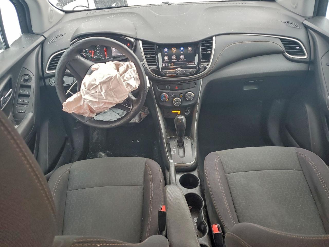 2020 CHEVROLET TRAX LS photo 15