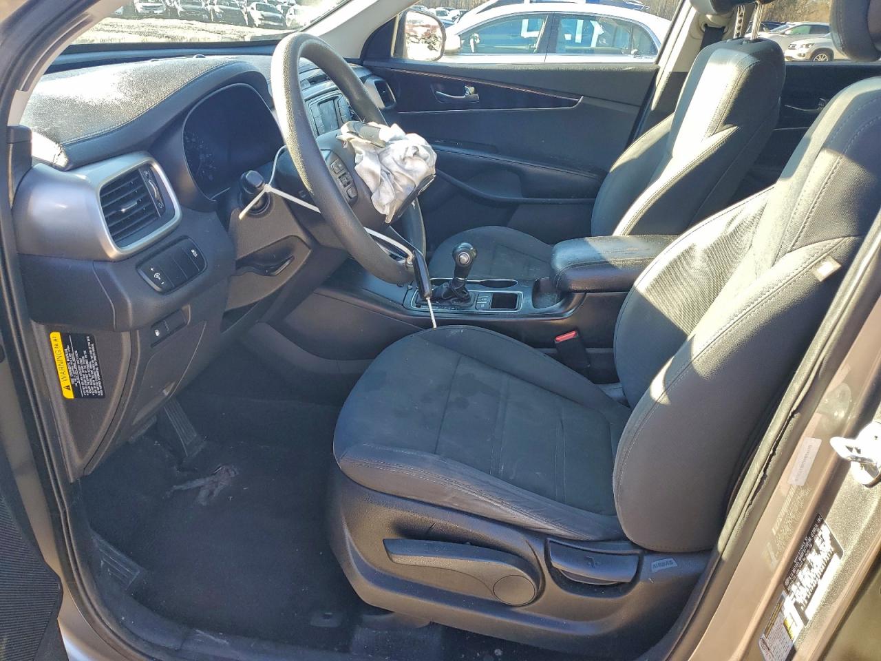 2016 KIA SORENTO LX photo 7