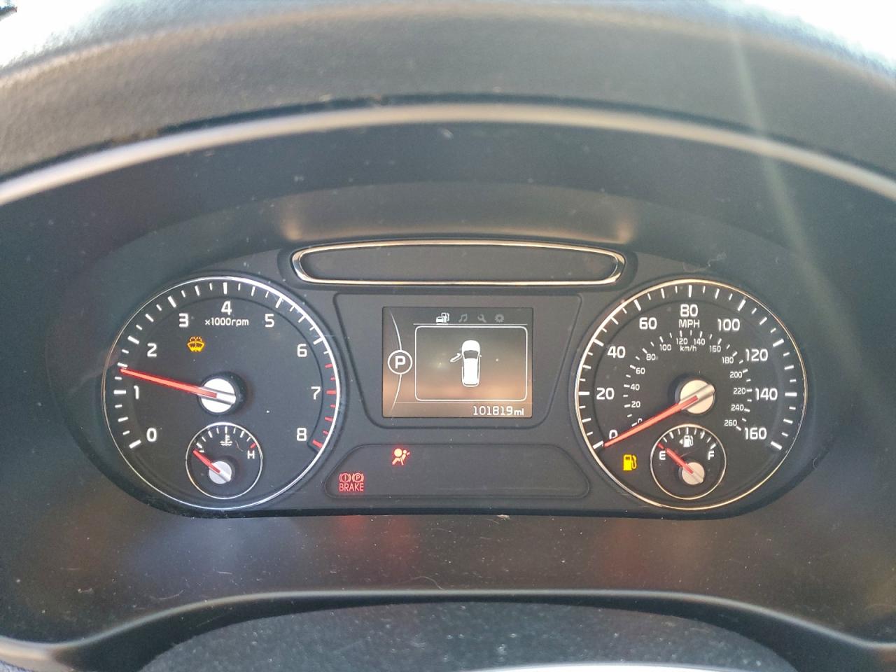 2016 KIA SORENTO LX photo 9