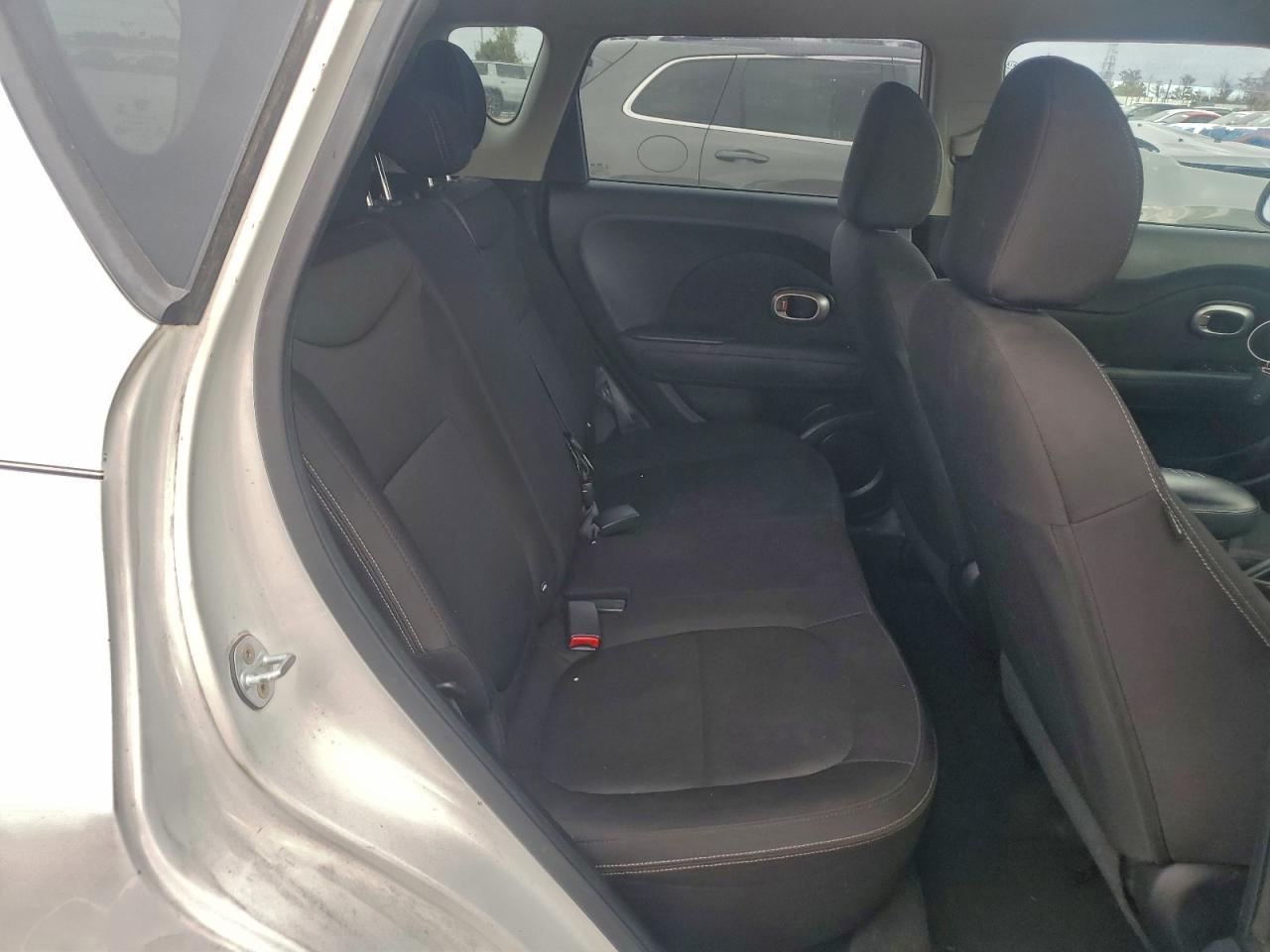 2016 KIA SOUL photo 10