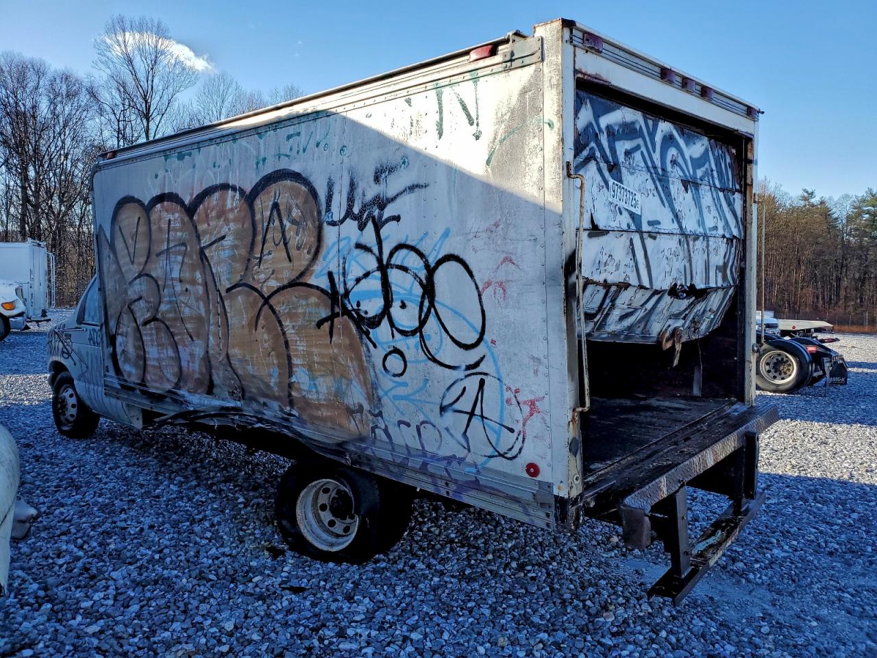 1998 FORD ECONOLINE E350 CUTAWAY VAN photo 2
