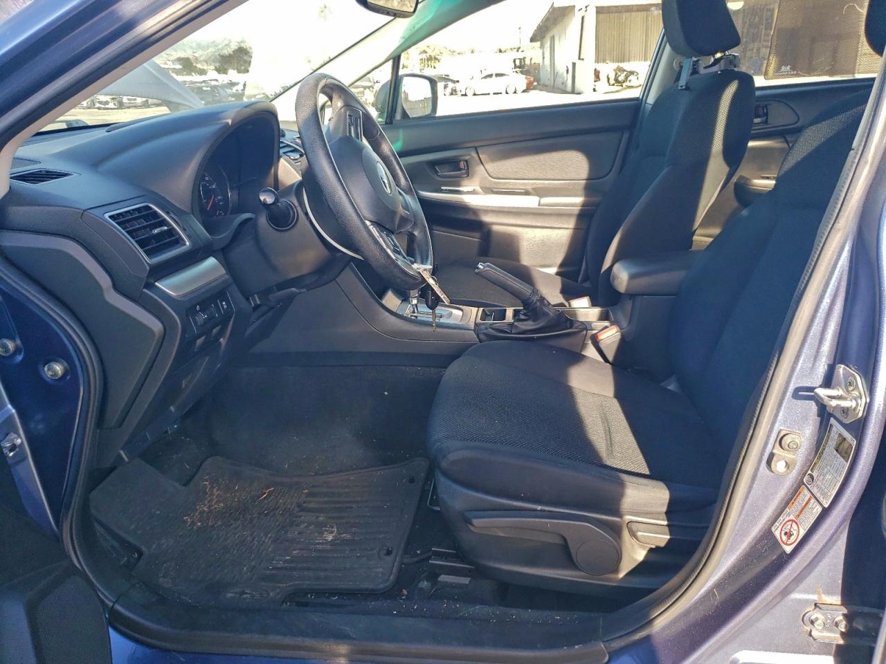 2015 SUBARU IMPREZA photo 13