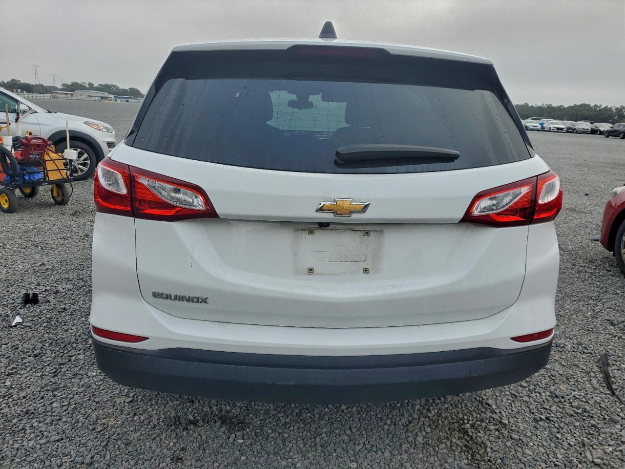 2020 CHEVROLET EQUINOX LS photo 11