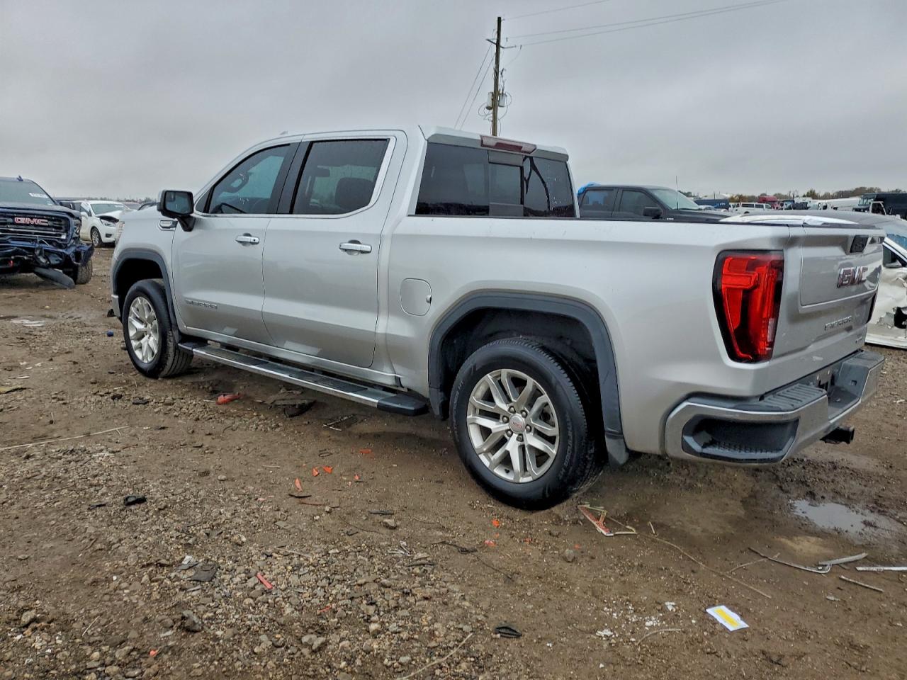 2019 GMC SIERRA C1500 SLT photo 5