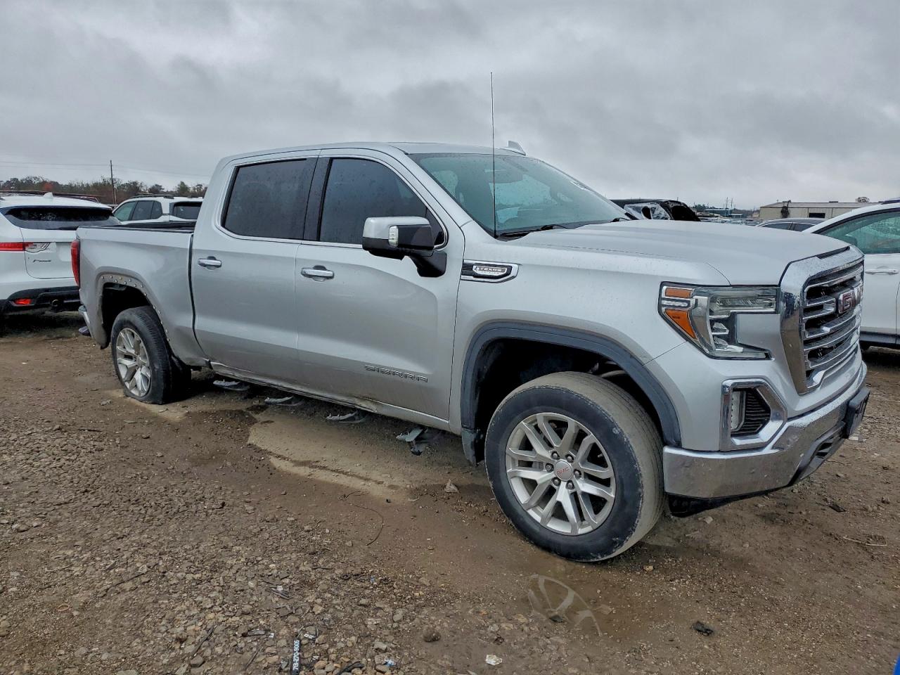2019 GMC SIERRA C1500 SLT photo 13