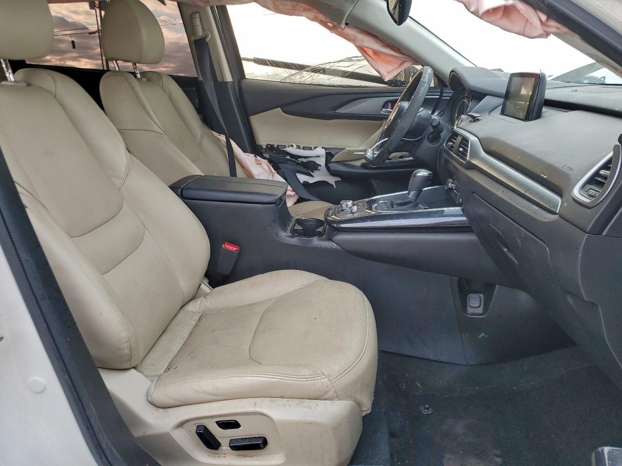 2018 MAZDA CX-9 TOURING photo 19
