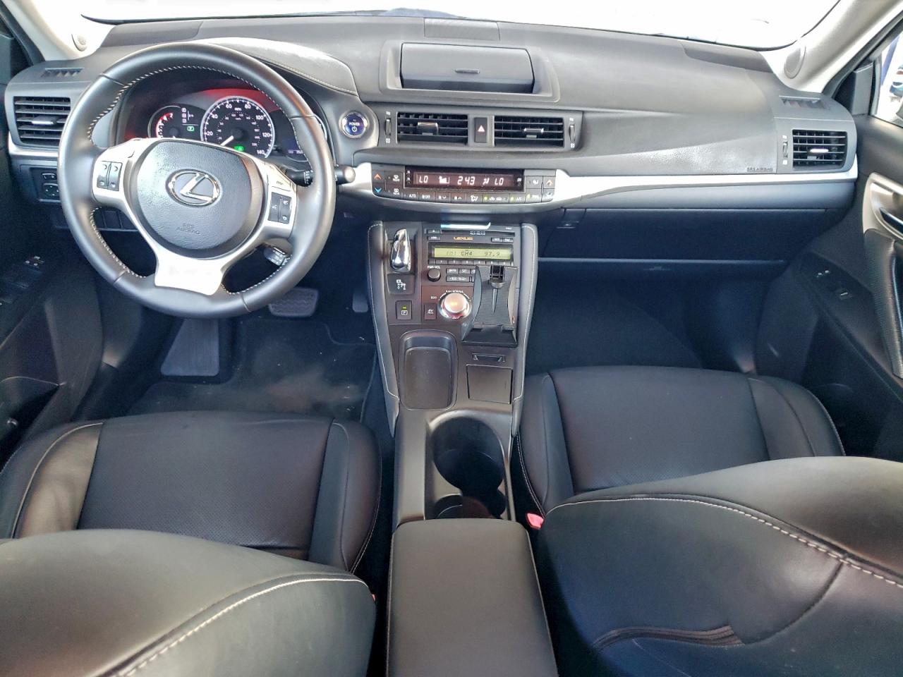 2012 LEXUS CT 200 photo 22