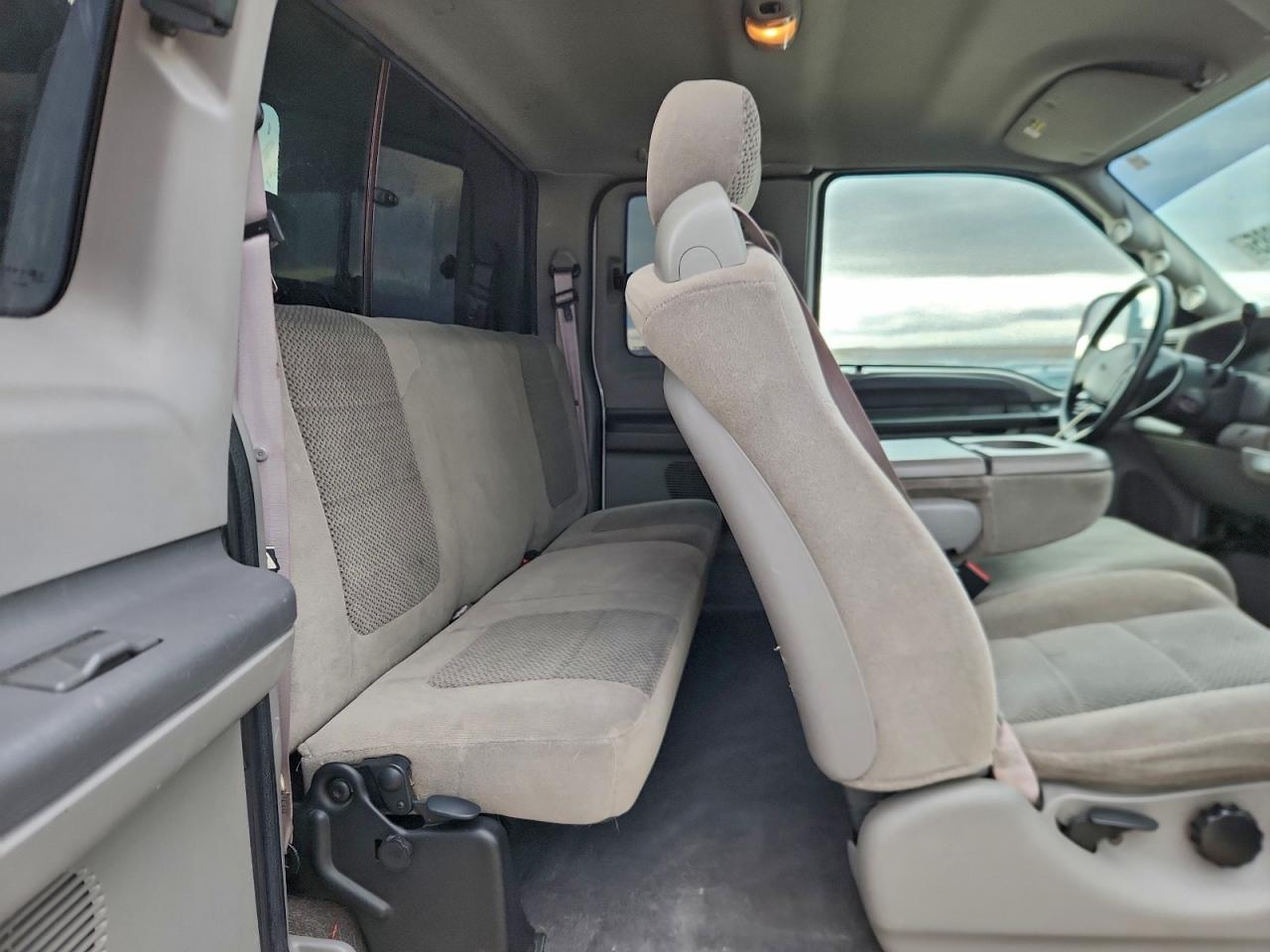 2001 FORD F350 SRW SUPER DUTY photo 10