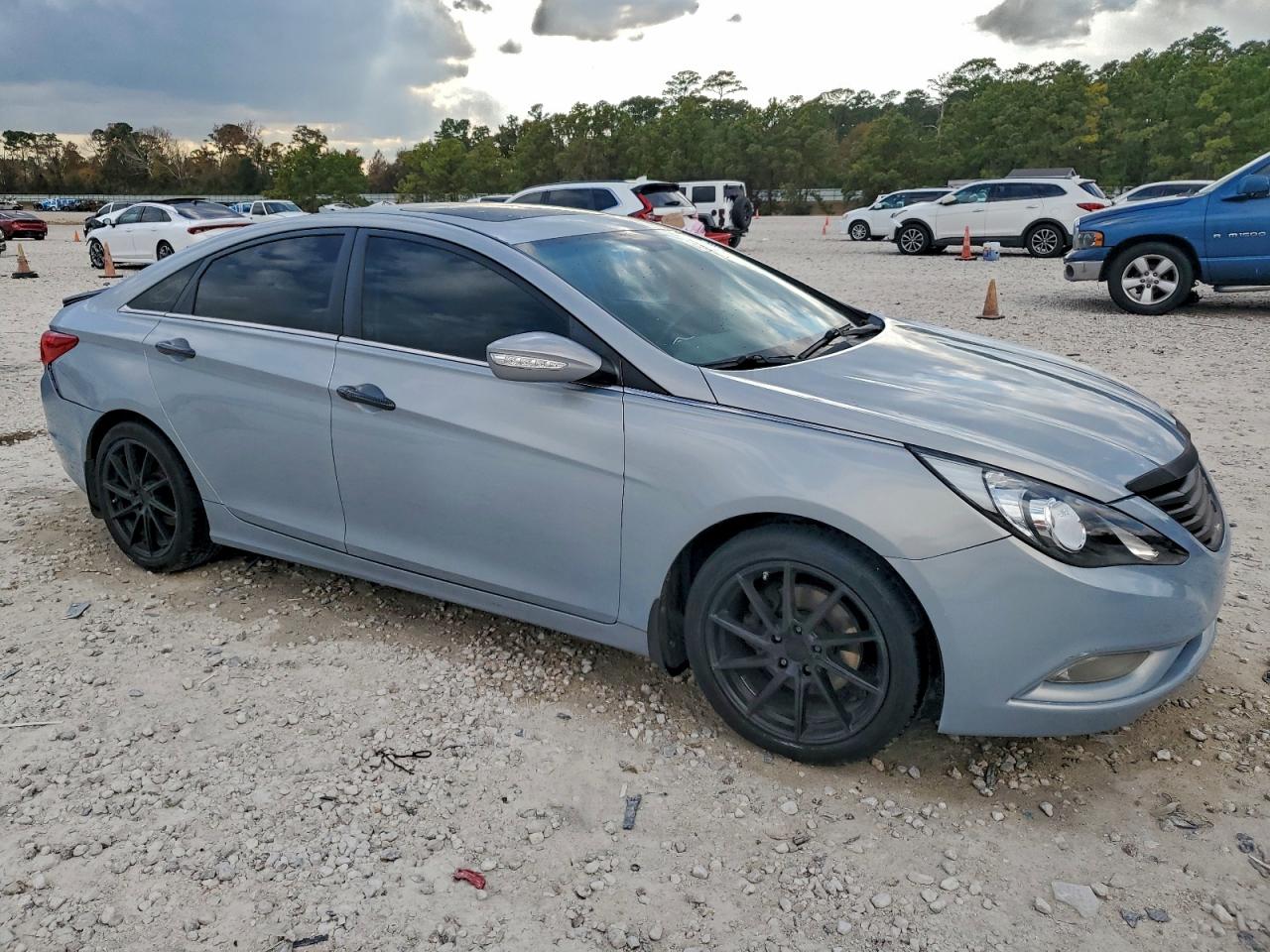 2011 HYUNDAI SONATA LIMITED 2.0T photo 7
