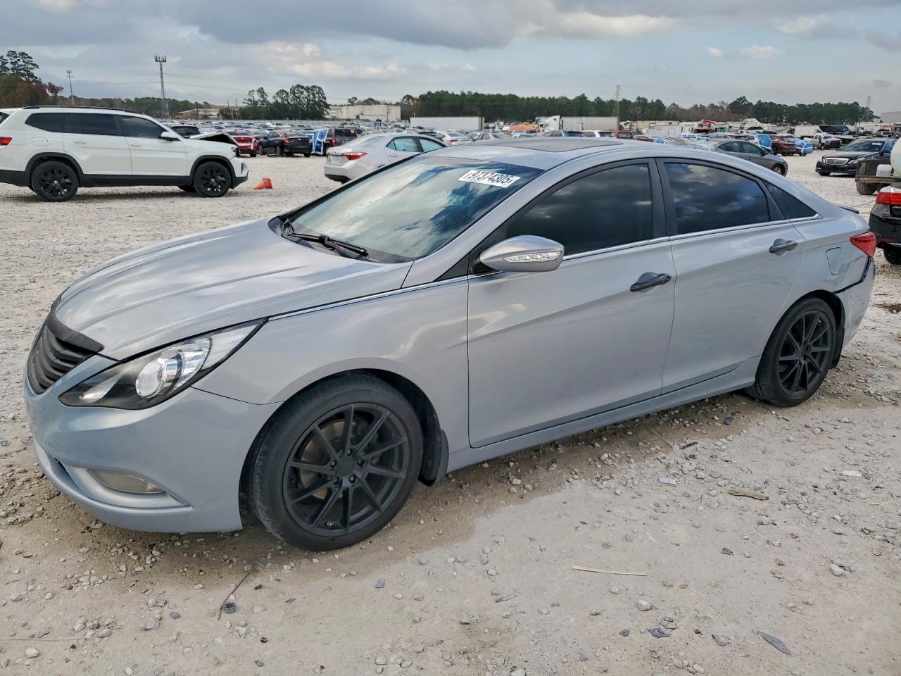 2011 HYUNDAI SONATA
