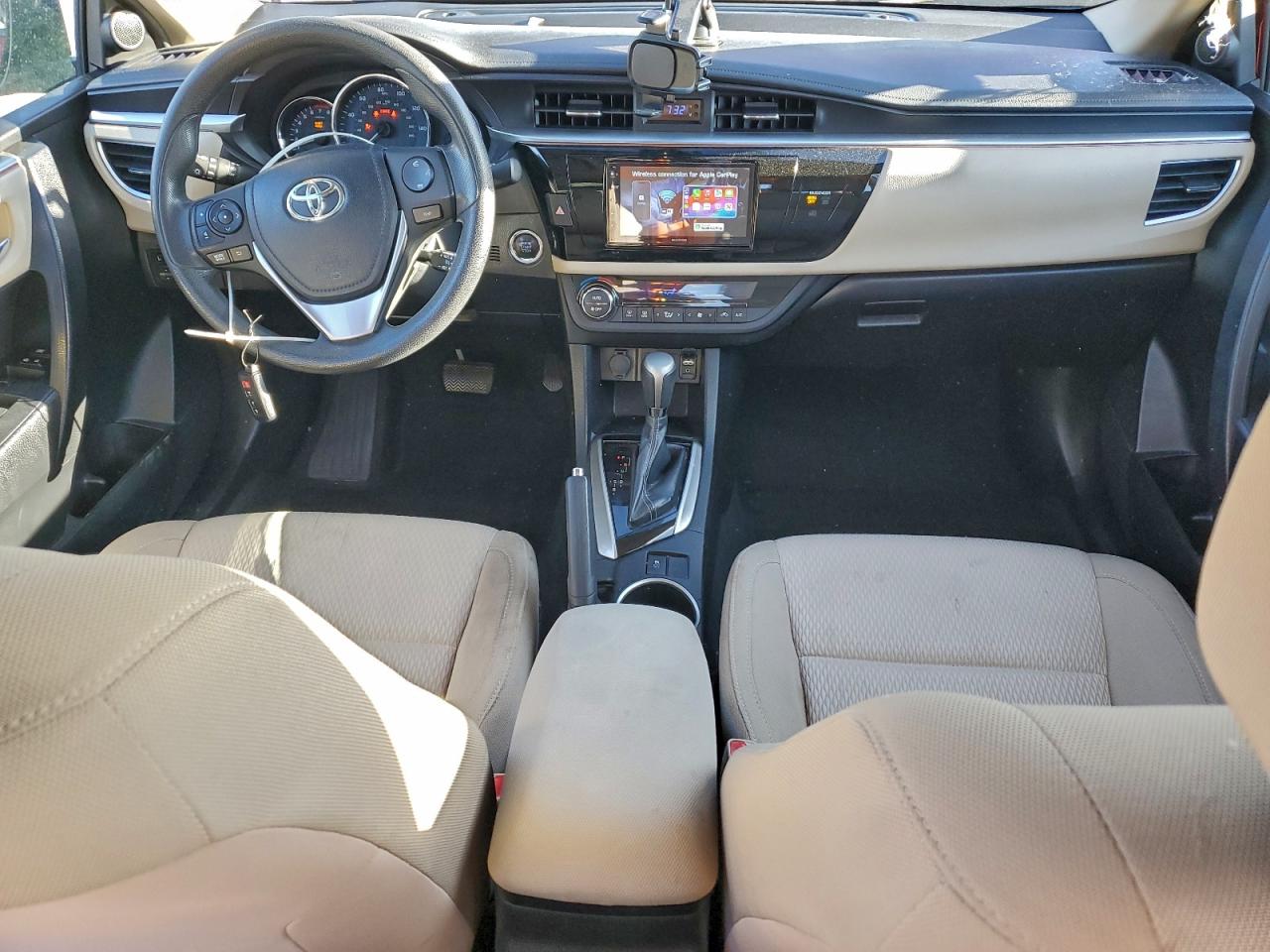 2014 TOYOTA COROLLA L photo 22