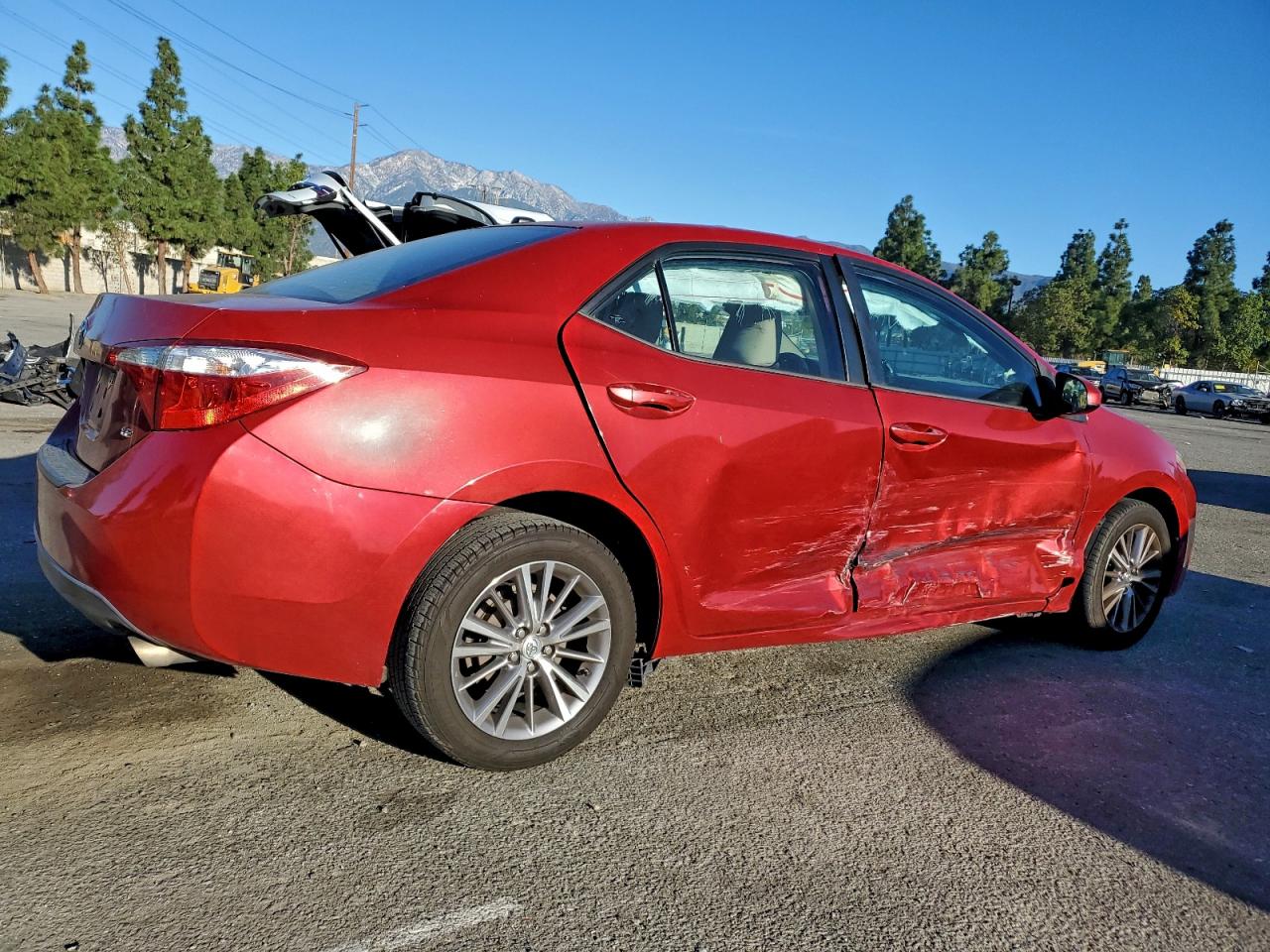 2014 TOYOTA COROLLA L photo 7
