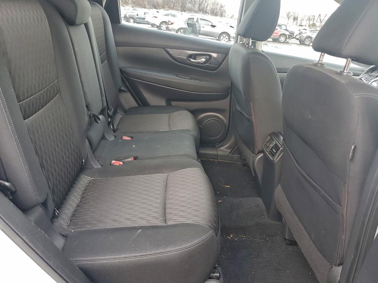 2018 NISSAN ROGUE S photo 31